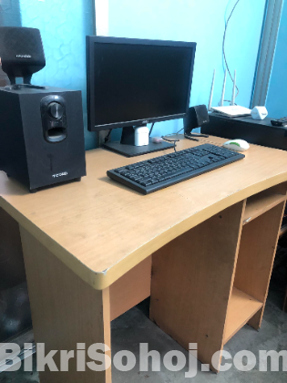 Computer table/Study table